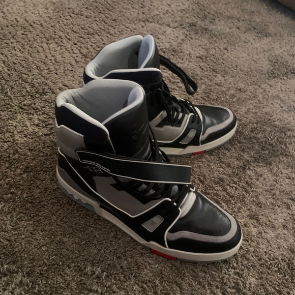 louis vuitton lv trainer sneaker boot high